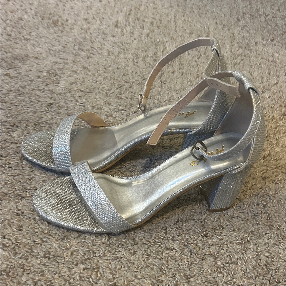 Chic Silver Ankle Strap Heels